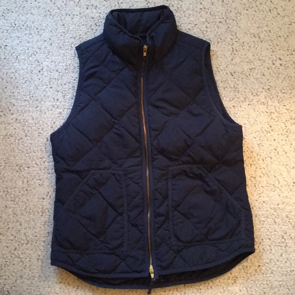 J. Crew navy quilted puffer vest, size Small